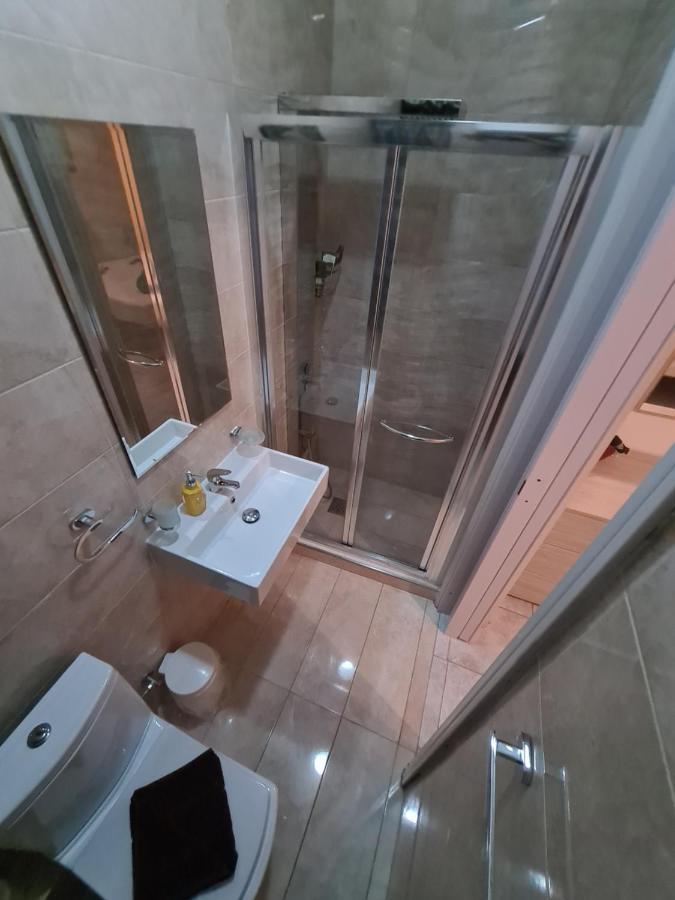 Spacious Seafront Apt Next To Sliema-Valeta Ferry Extérieur photo